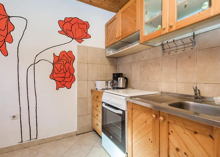 1 Bedroom Pet Friendly In